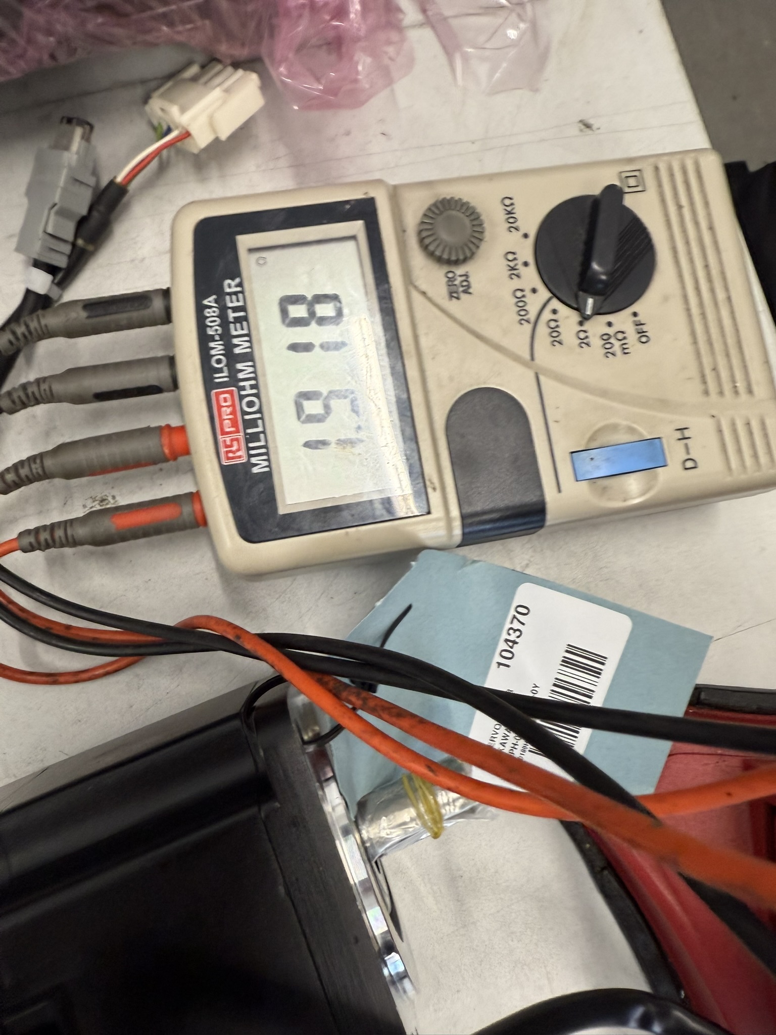  Resistance measurement SGMPH-04DAA61D-OY