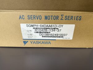 Typenbezeichnung auf dem Karton SGMPH-04DAA61D-OY