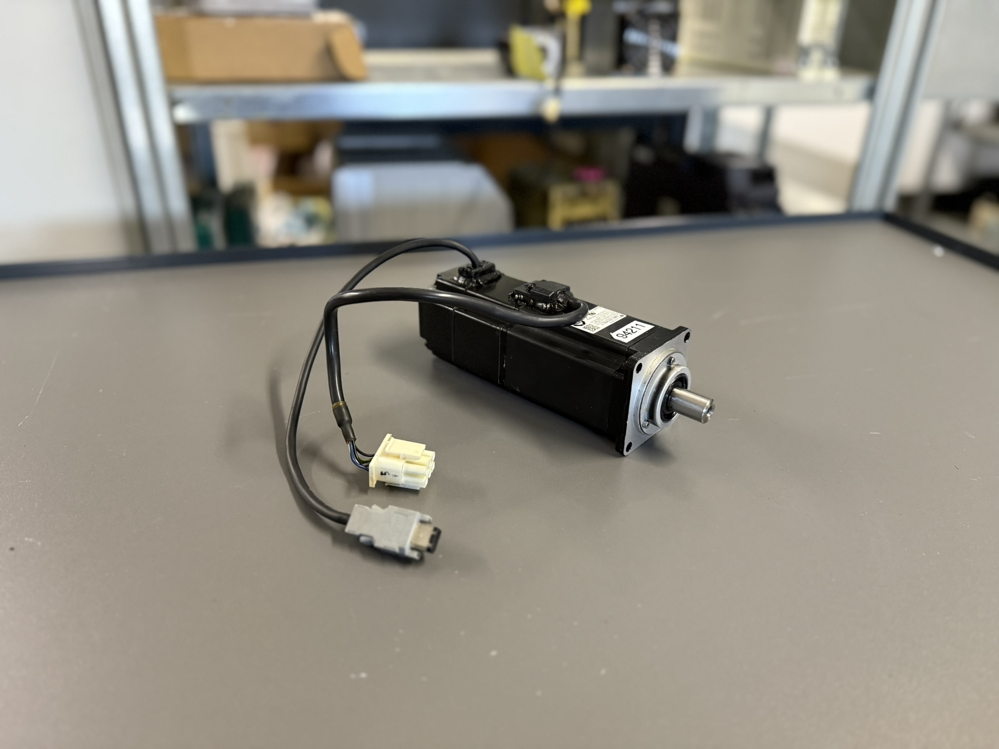 Yaskawa SGMAH-04A1A6CD-OY AC Servo Motor