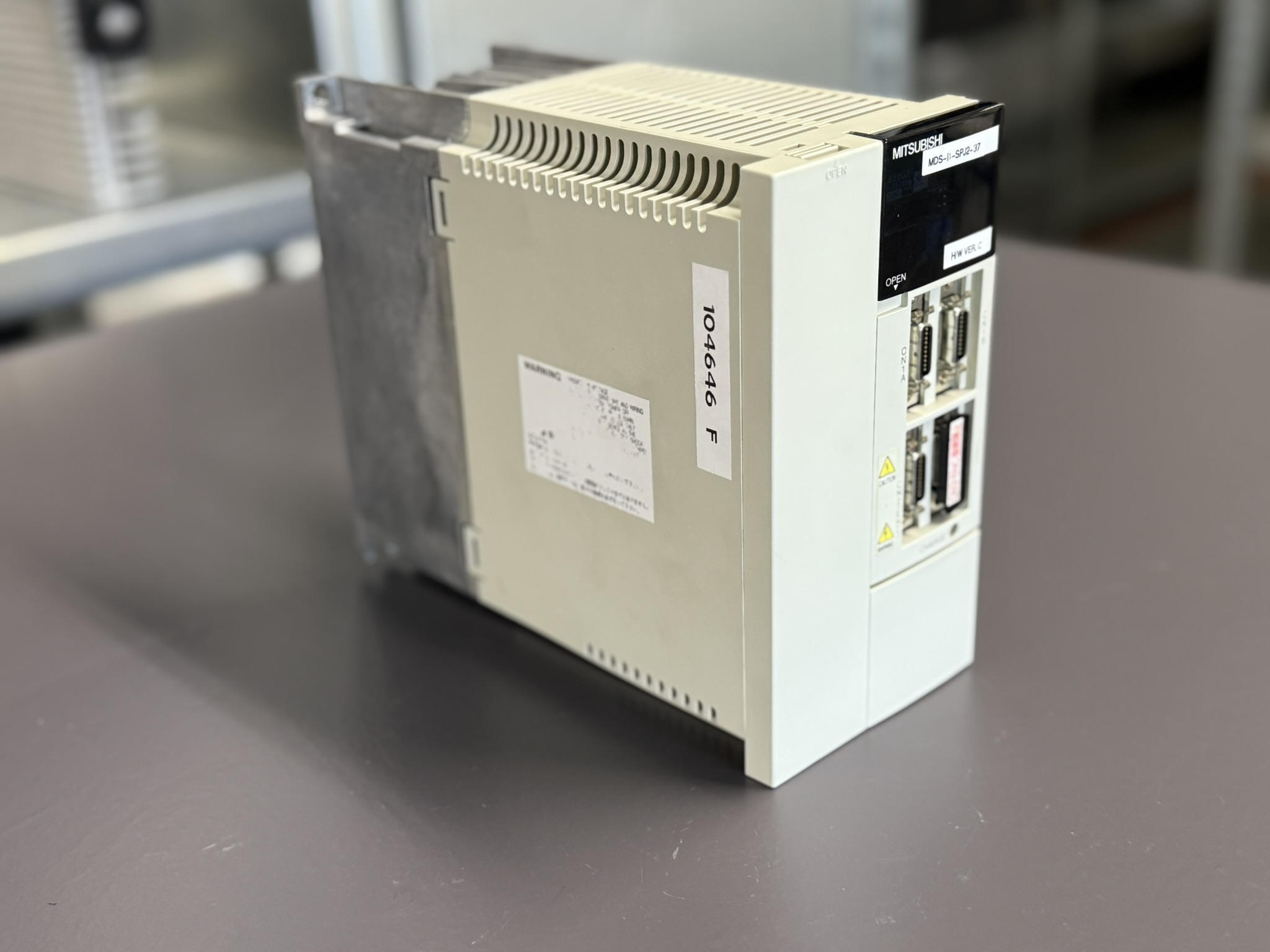 Mitsubishi MDS-B-SPJ2-37 Spindle Drive Unit Ansicht 1