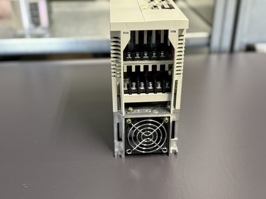 Mitsubishi MDS-B-SPJ2-37 Spindle Drive Unit Ansicht 2