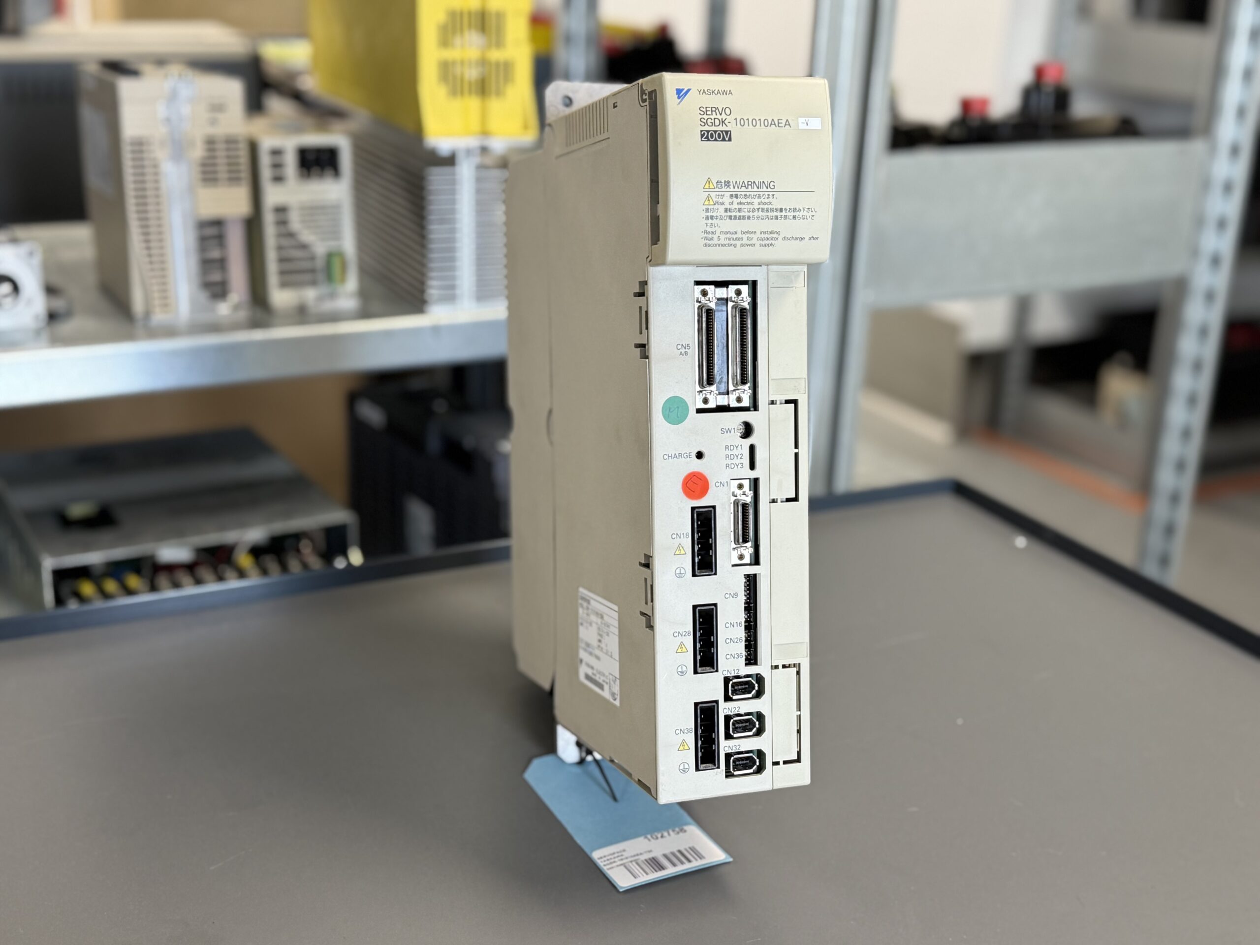 SGDK-101010AEA Yaskawa AC Servopack Frontansicht 2