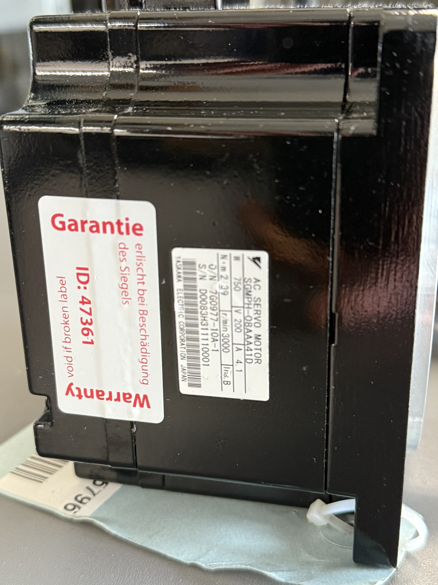 Yaskawa AC Servo Motor SGMPH-08AAA41D Ansicht Schild