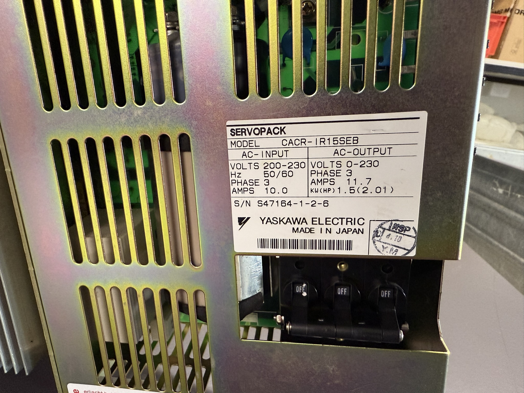 CACR-IR15SEB-P00-B04 Yaskawa Servopack Typenschild