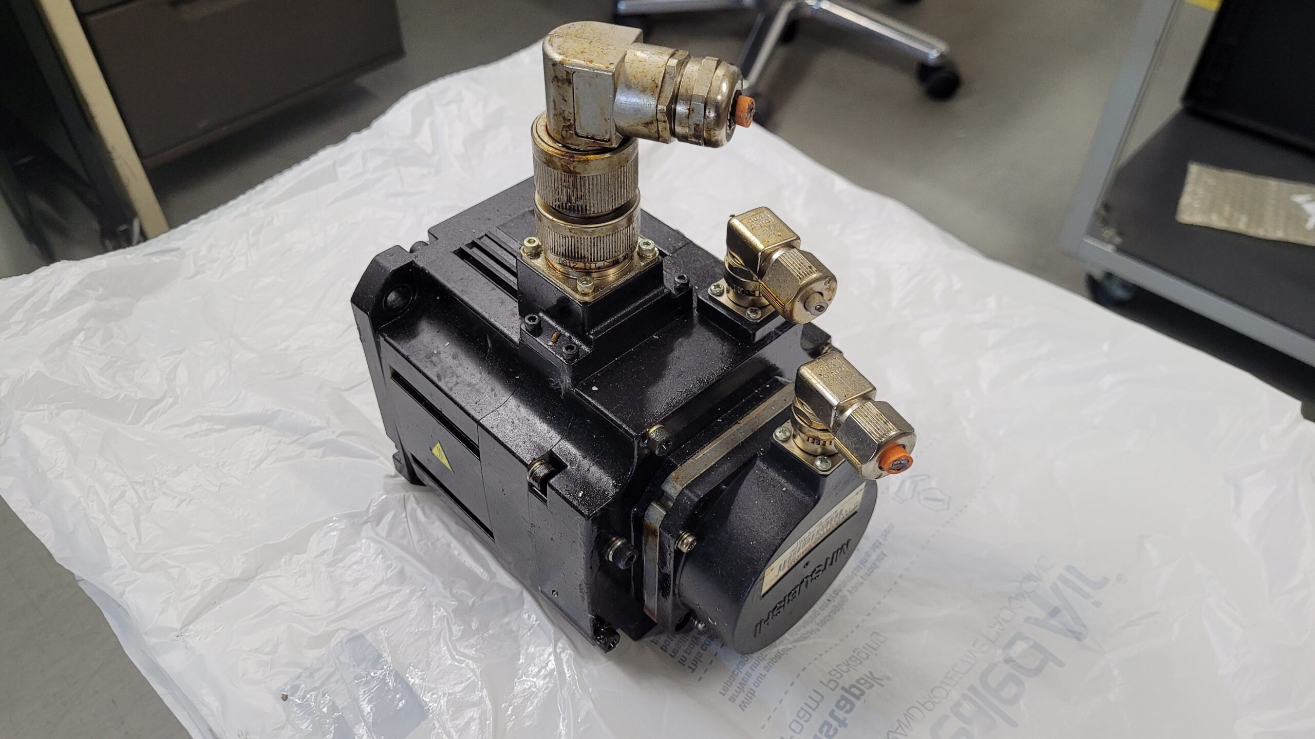 HF-H104BS Mitsubishi Servo AC Motor vor Reparatur