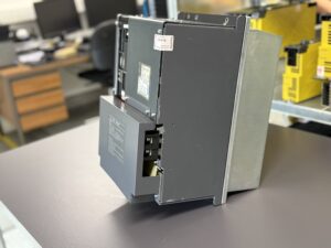 Mitsubishi MDS-DH-SP-200 Spindle Drive Unit seitlich
