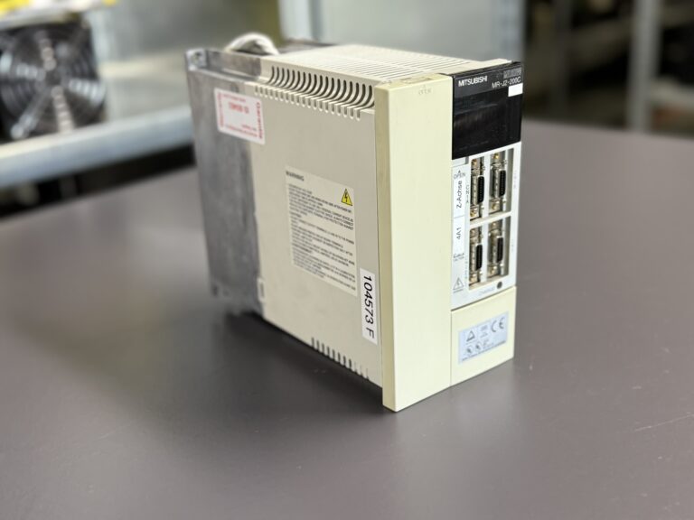MR-J2-200C-S100 Mitsubishi AC Servo Drive Hauptbild