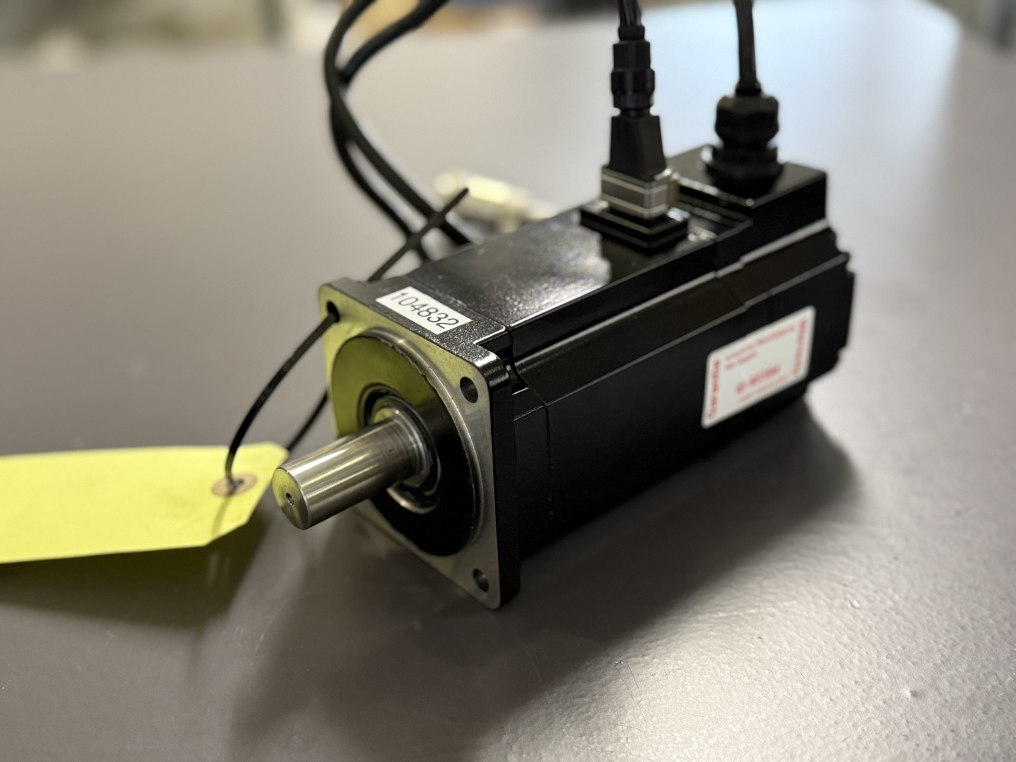 Mitsubishi HC-MF73-S15 AC Servo Motor Ansicht 1