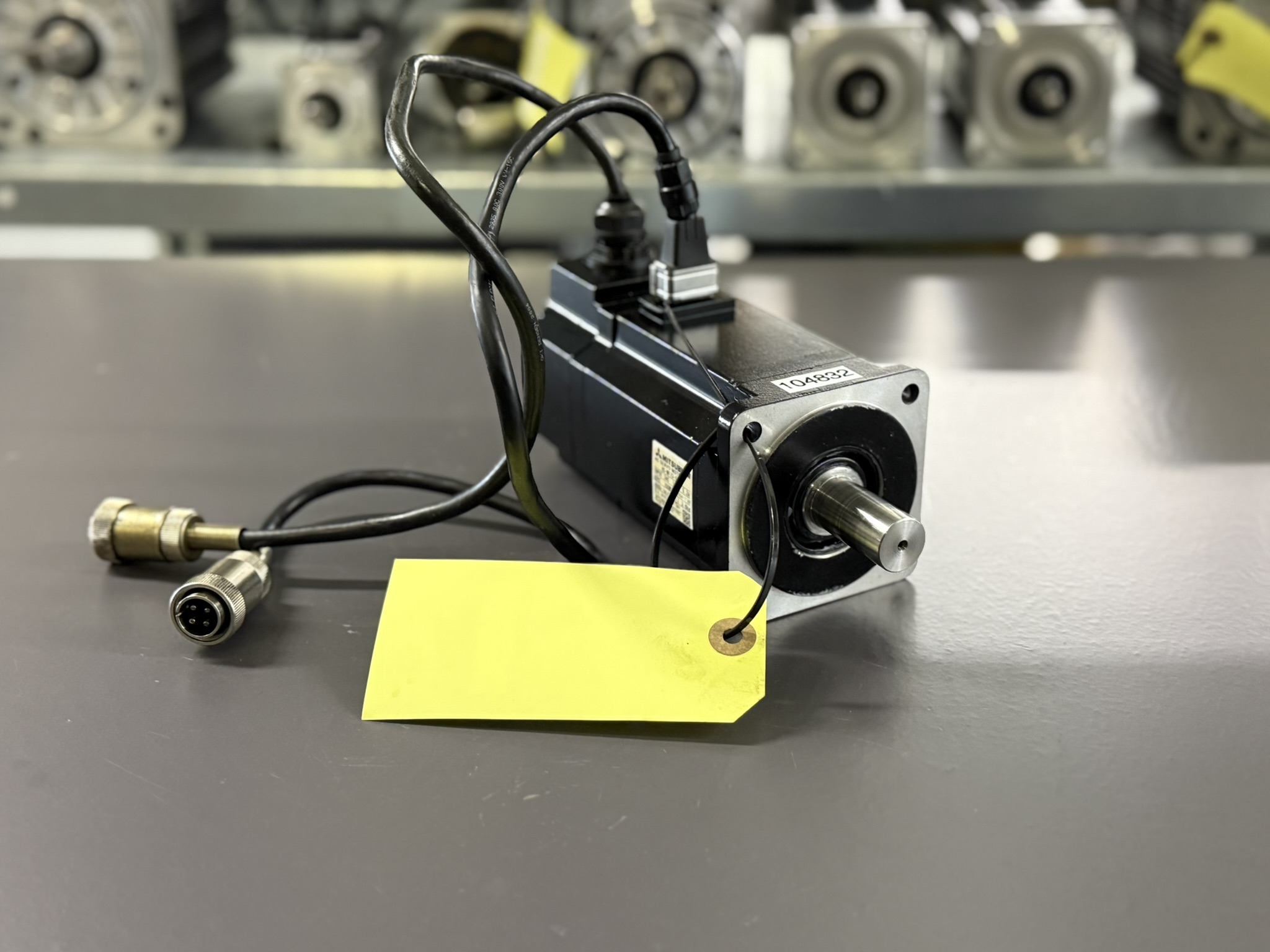 Mitsubishi HC-MF73-S15 AC Servo Motor Hauptbild