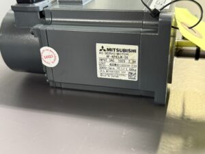 Mitsubishi HF-KP43JK-S6 AC Servo Motor Typenbezeichnung