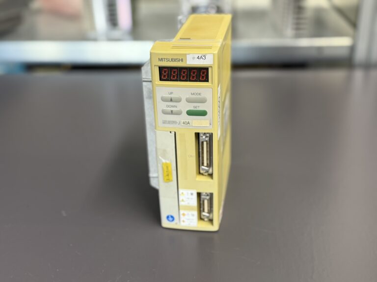 Mitsubishi MR-J40A-D33 Servo Drive Ansicht 1