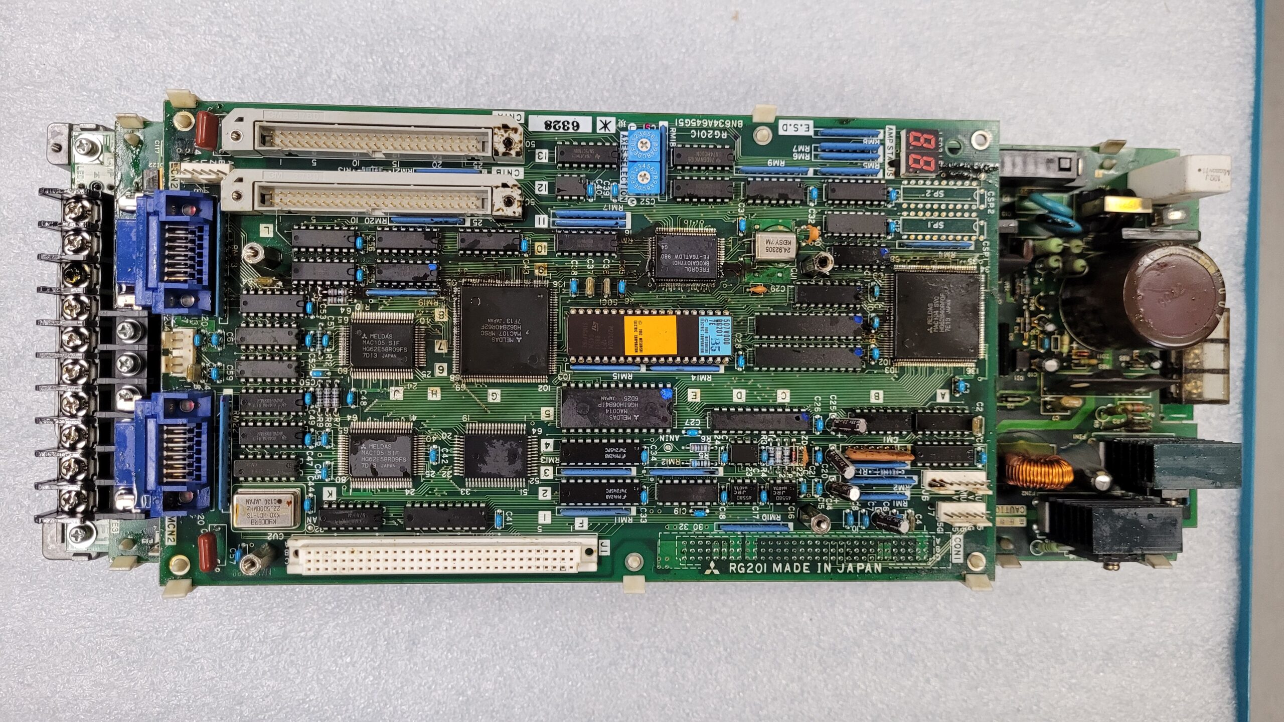 Mitsubishi Servo Drive MR-S12-100B-E01 Vor Reparatur 1