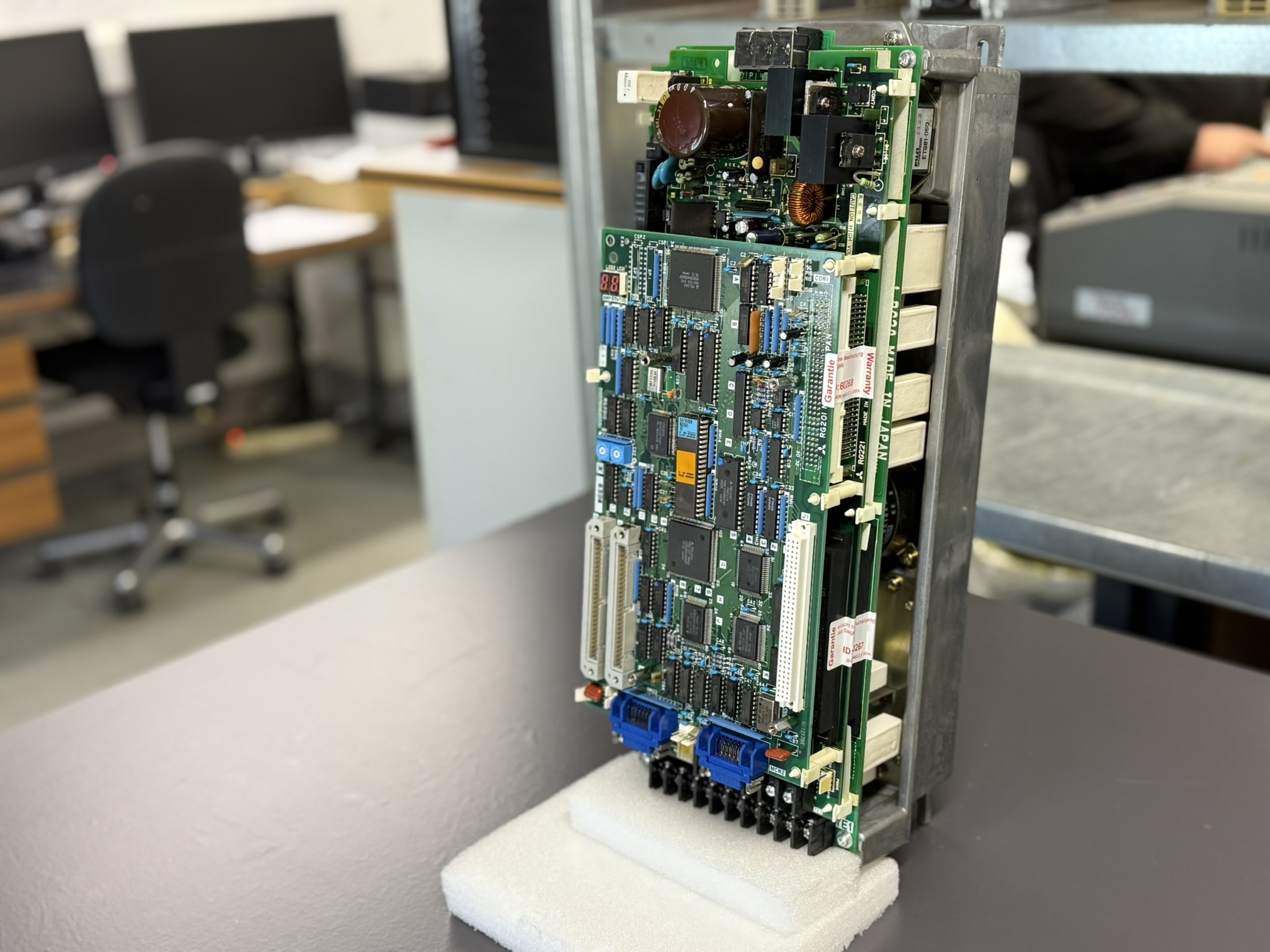 Mitsubishi Servo Drive MR-S12-100B-E01 ansicht 2