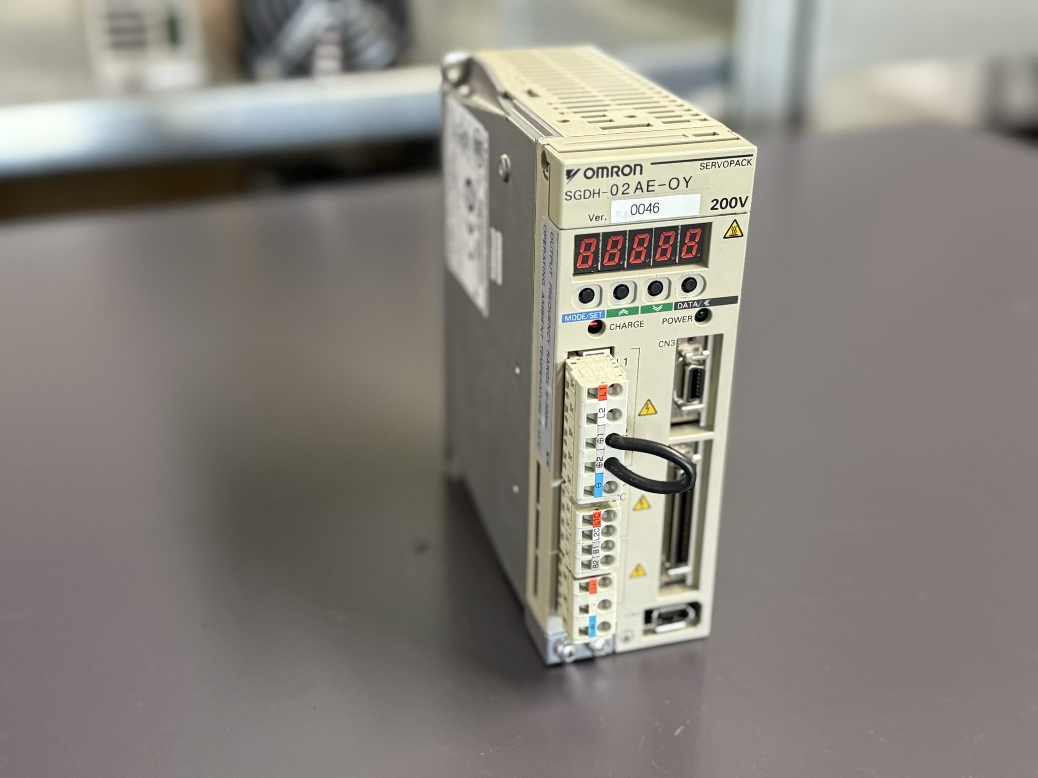Yaskawa AC Servopack SGDH-02AE-OY Hauptansicht