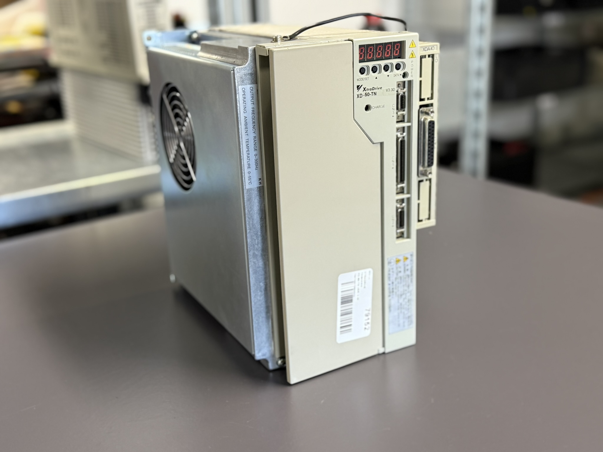 Yaskawa XtraDrive XD-50-TN Servopack Ansicht 2