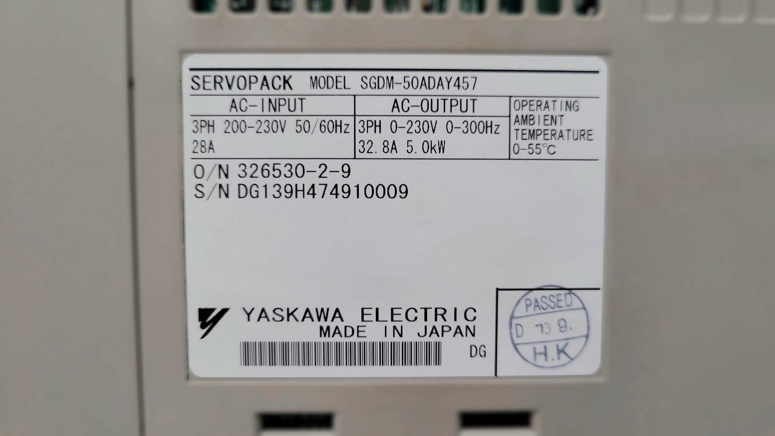 Yaskawa AC Servopack SGDM-50ADAY457 Typenschild