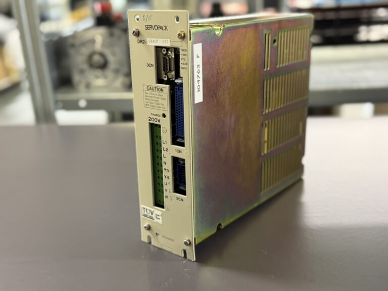 Yaskawa DR2-04ACP AC Servopack Hauptbild