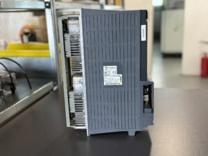 Mitsubishi MDS-DH-V2-8080 Servo Drive unit Ansicht 1