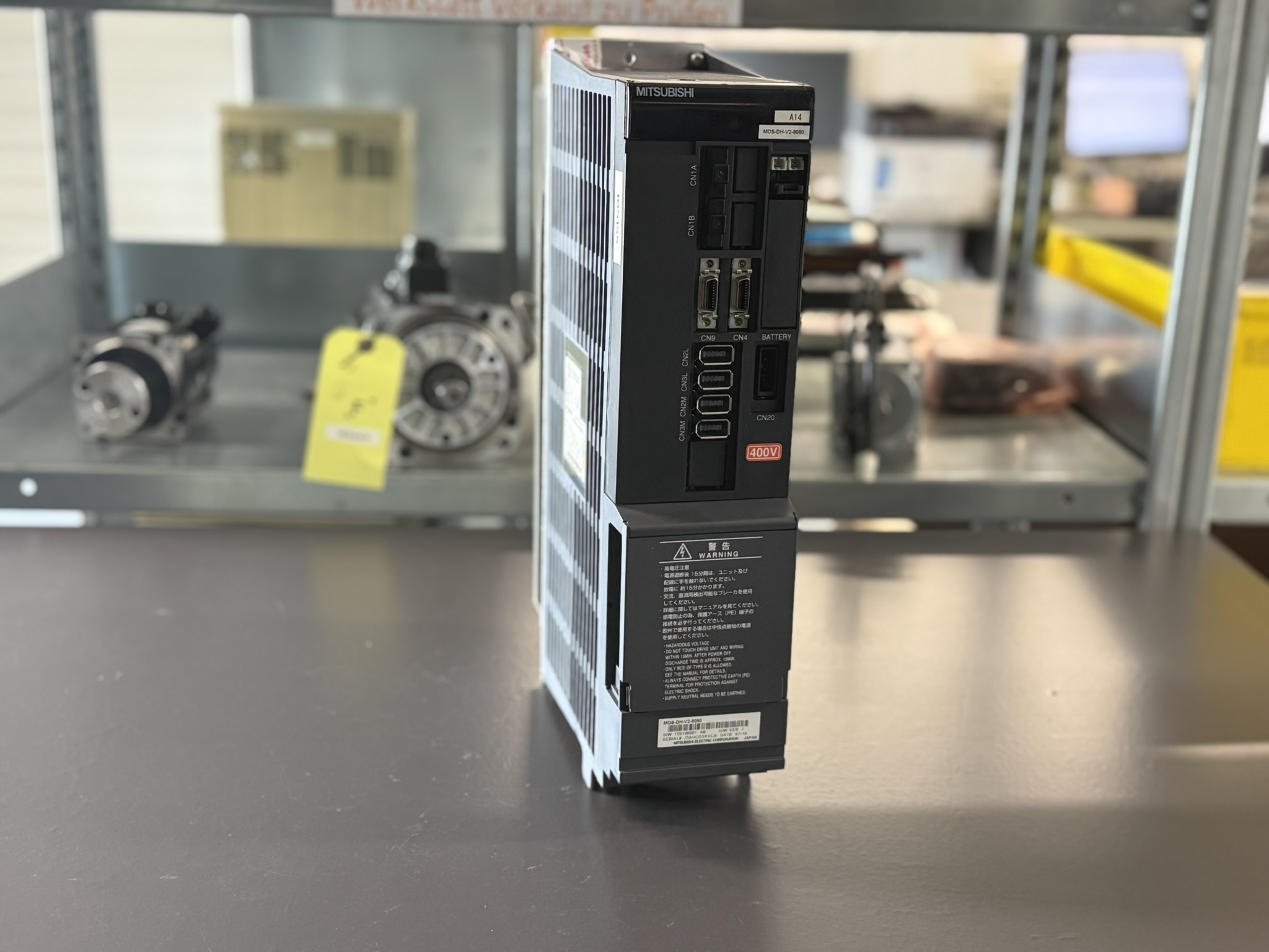 Mitsubishi MDS-DH-V2-8080 Servo Drive unit Ansicht front