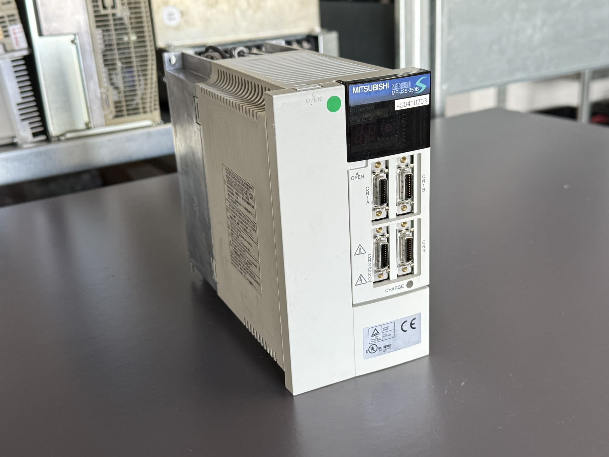 Mitsubishi MR-J2S-350b-S041U703 AC Servo Drive Hauptbild