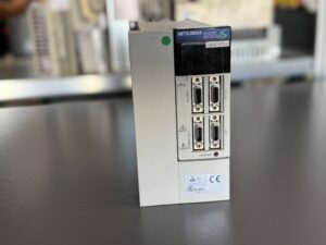 Mitsubishi MR-J2S-350b-S041U703 AC Servo Drive front