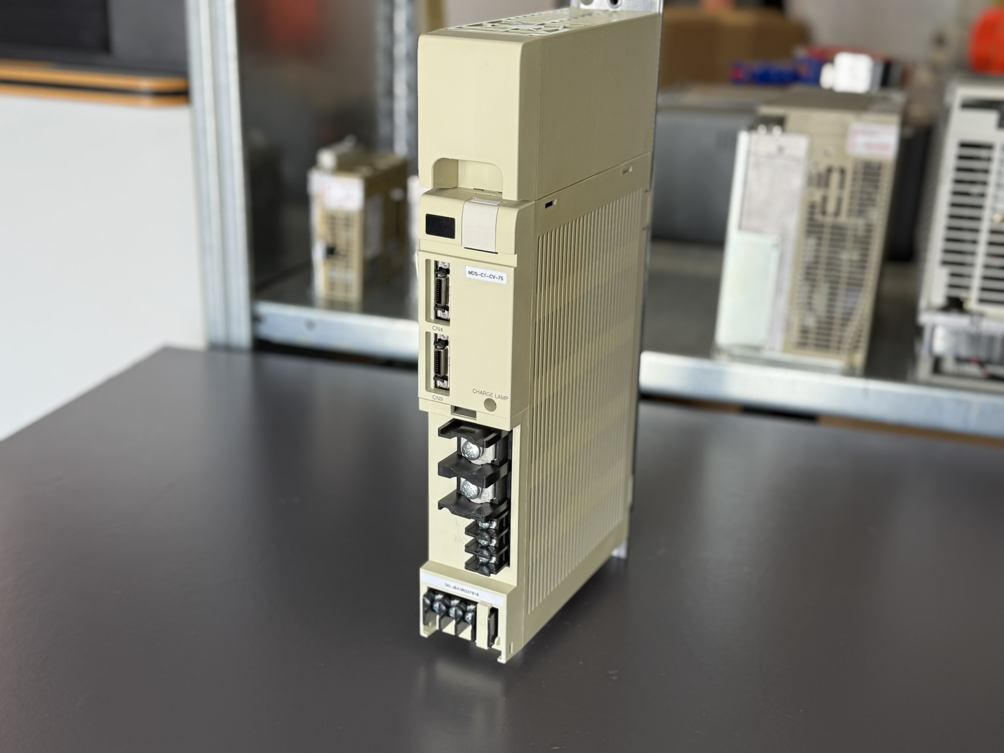 Mitsubishi Power Supply Unit MDS-C1-CV-75 Ansicht 1