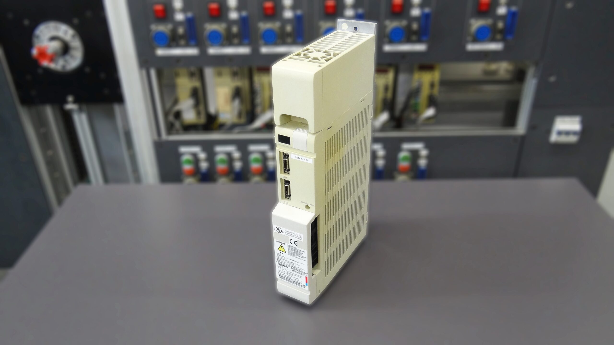 Mitsubishi Power Supply Unit MDS-C1-CV-75 Hauptansicht