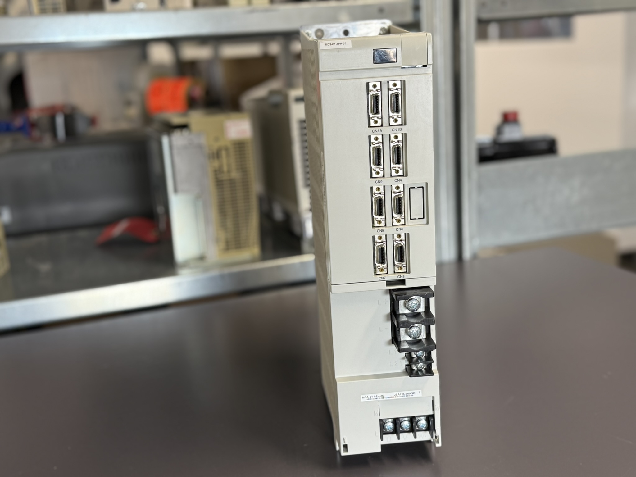 Mitsubishi Spindle Drive Unit MDS-C1-SPH-55 Frintansicht