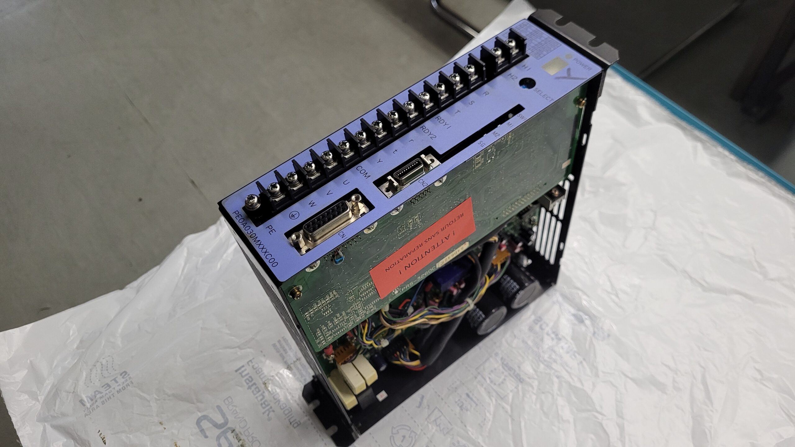 Sanyo Denki BL Super PE0A030MXXXC00 Servo Amplifier Vor Reparatur