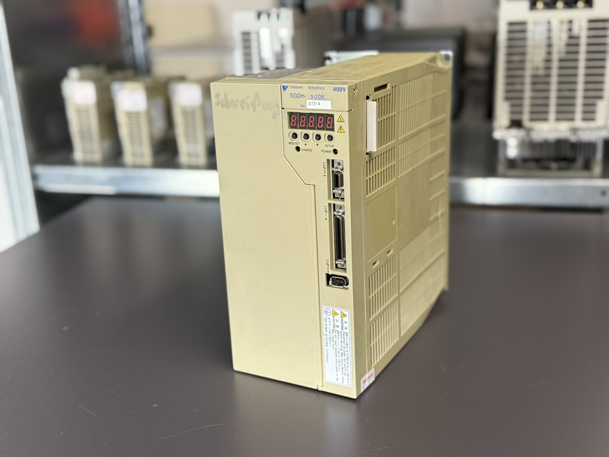 Yaskawa SGDH-50DE AC Servo Drive Ansicht 2