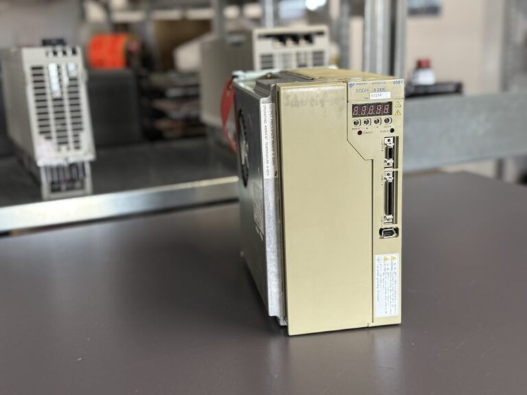Yaskawa SGDH-50DE AC Servo Drive Hauptbild