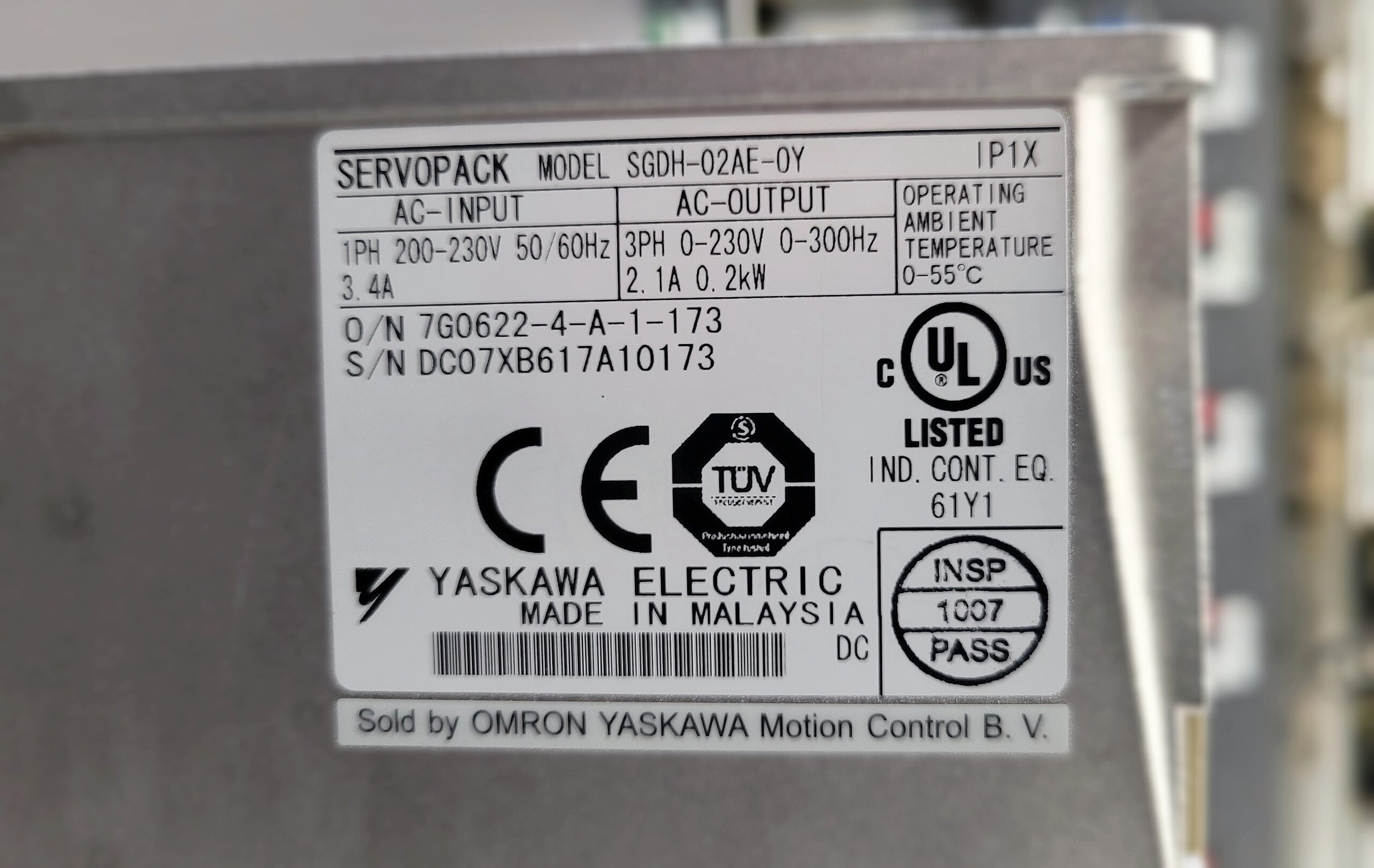 Yaskawa Servopack SGDH-02AE-OY Typenschild
