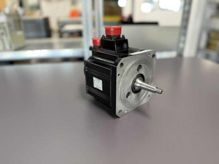 Mitsubishi HC103T-SZ or HC103T-A42 AC Servo Motor Hauptansicht