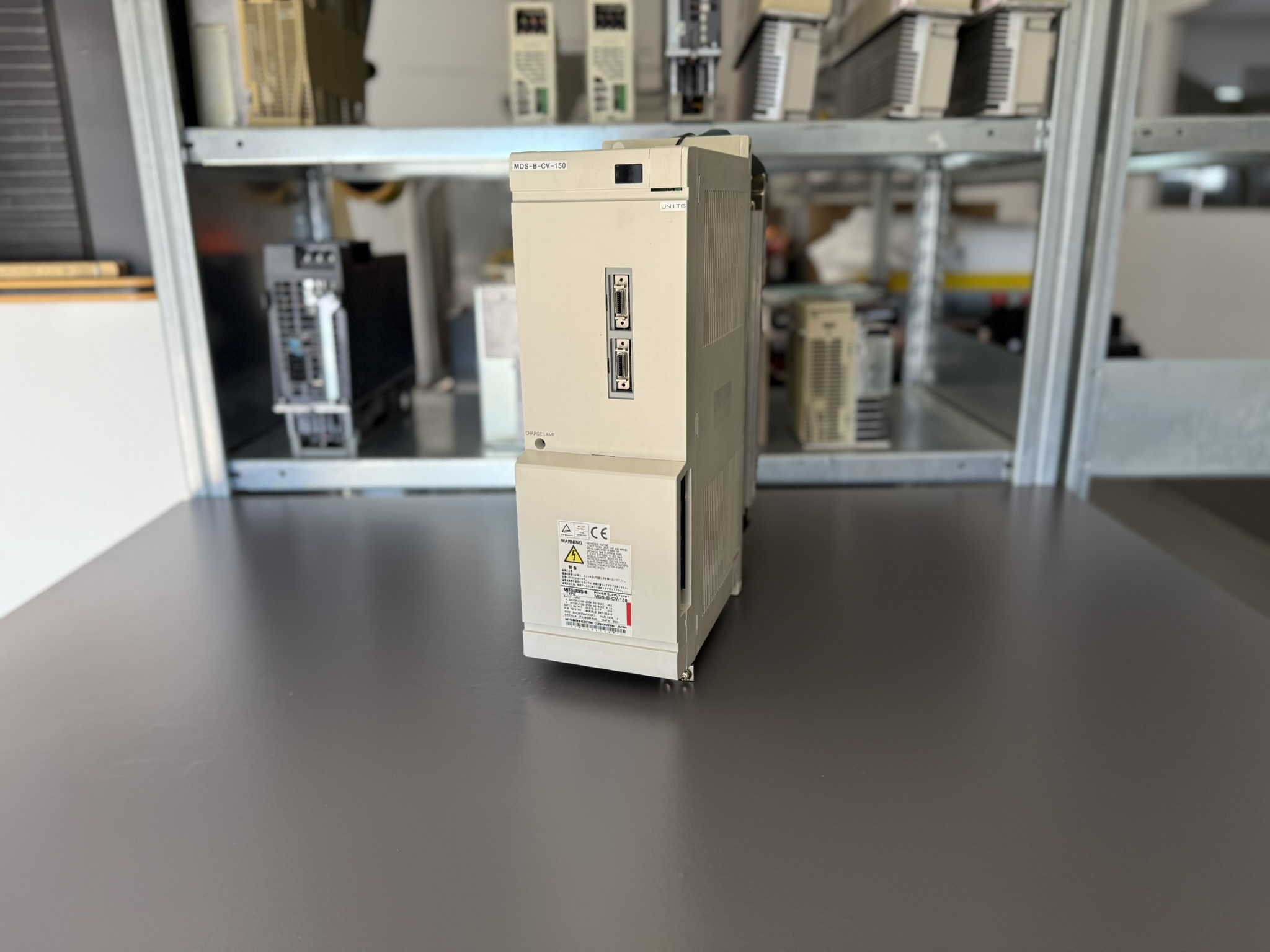 Mitsubishi MDS-B-CV-150 Power Supply Unit seite 1