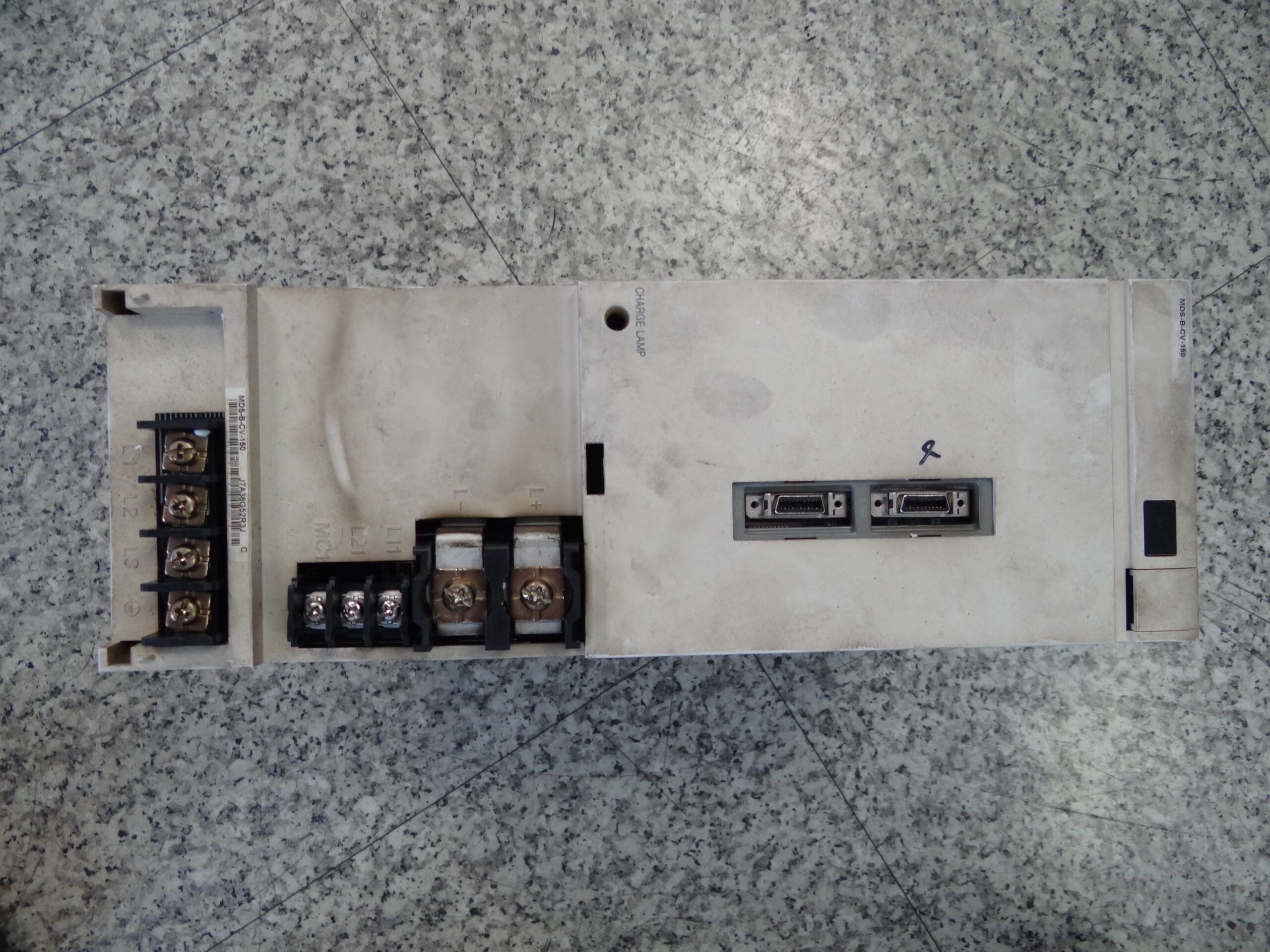 Mitsubishi MDS-B-CV-150 Power Supply Unit vor der Reparatur