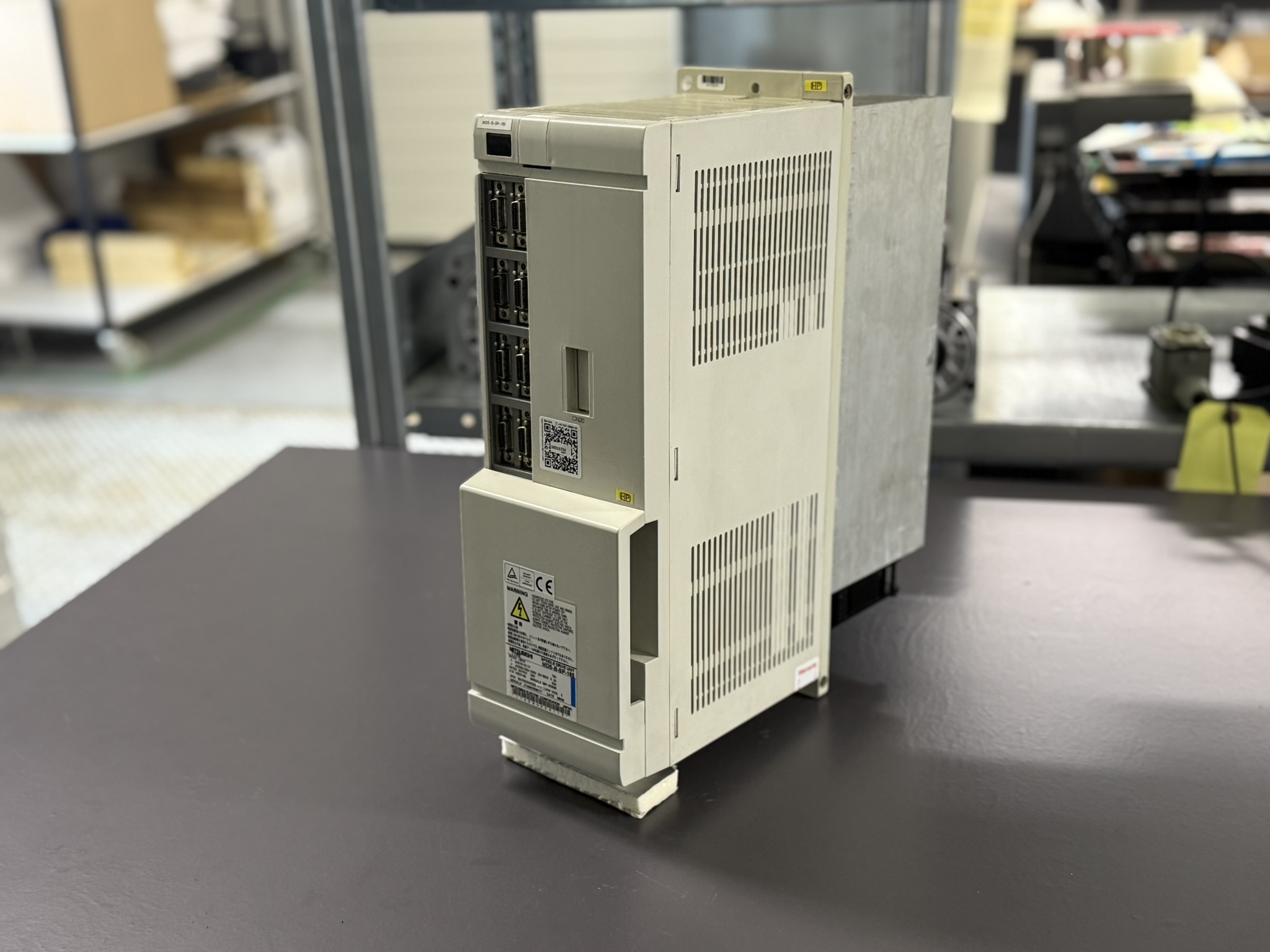 Mitsubishi MDS-B-SP-185 Spindel Drive Unit Ansicht 1