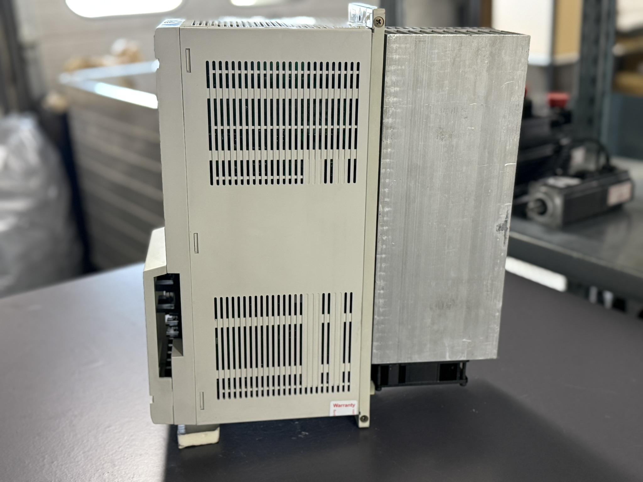 Mitsubishi MDS-B-SP-185 Spindel Drive Unit Ansicht 2