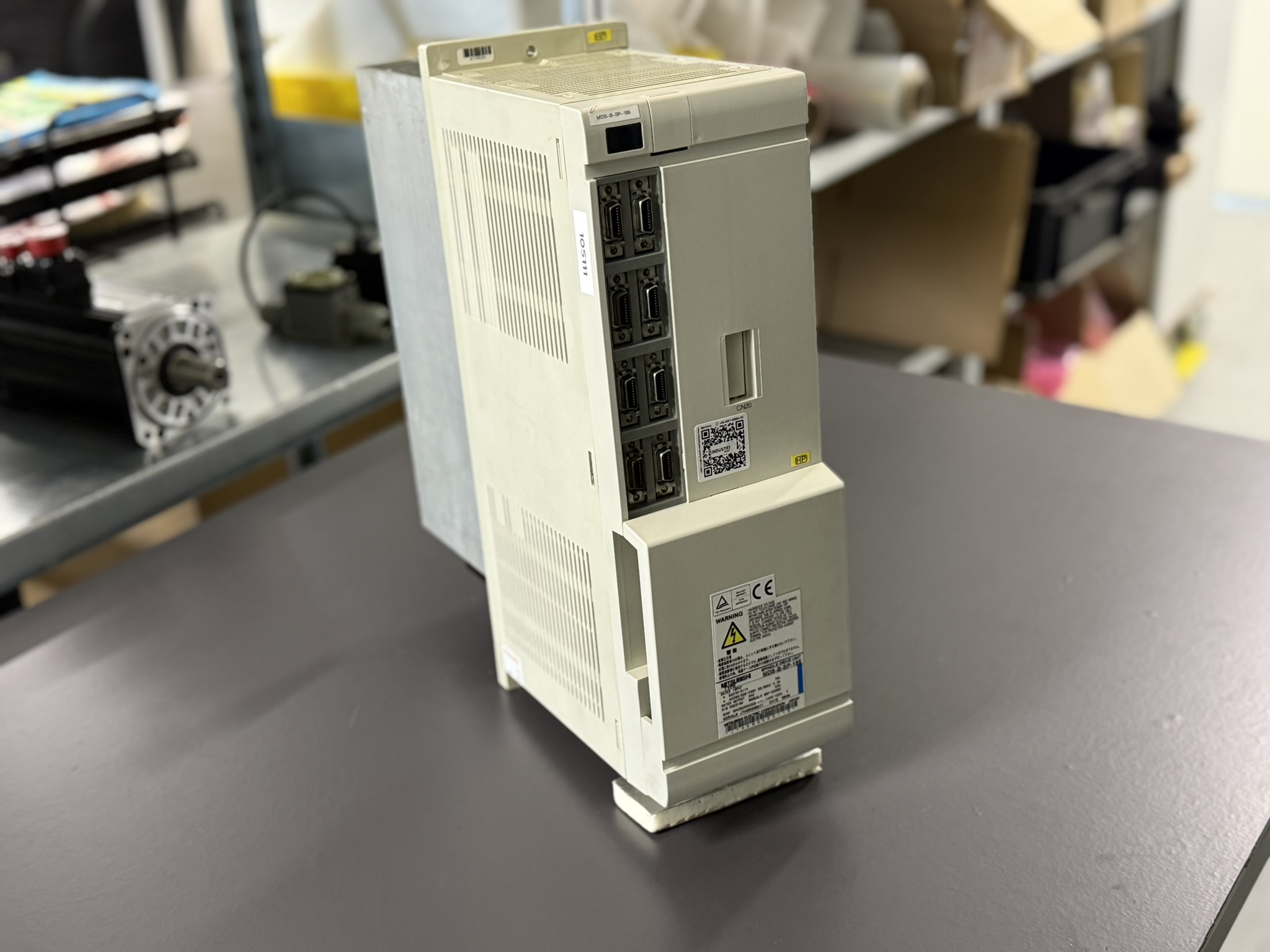 Mitsubishi MDS-B-SP-185 Spindel Drive Unit Ansicht 3