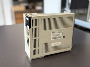 Mitsubishi MDS-B-SVJ2-07 Servo Drive unit Ansicht 1
