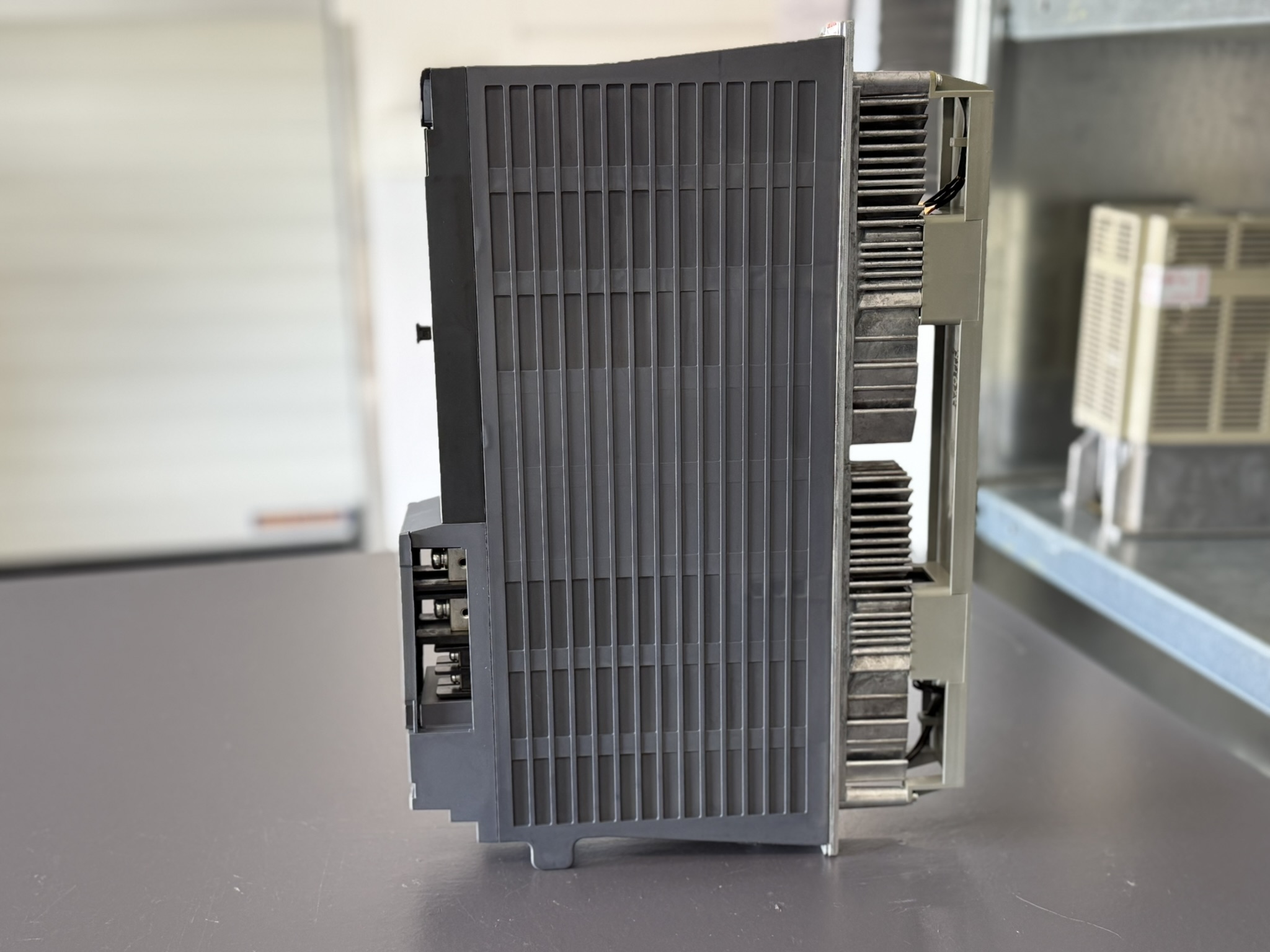 Mitsubishi MDS-DH2-V2-4040: When Cheap Replacements Become
