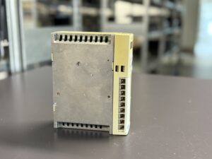Mitsubishi MR-J10A-D33 AC Servo Drive Unit seite 2