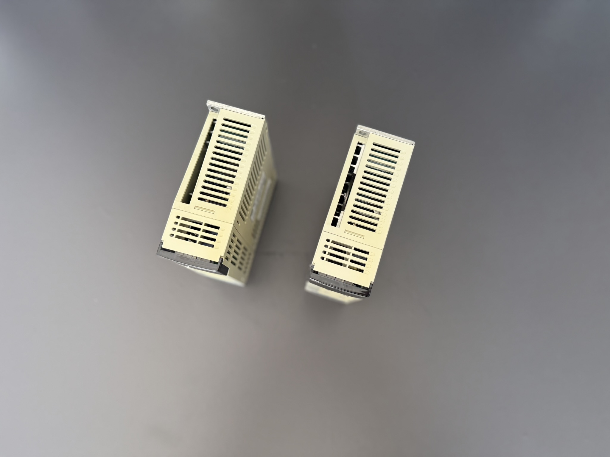 Mitsubishi MR-J2-20A AC Servo Drive von Oben