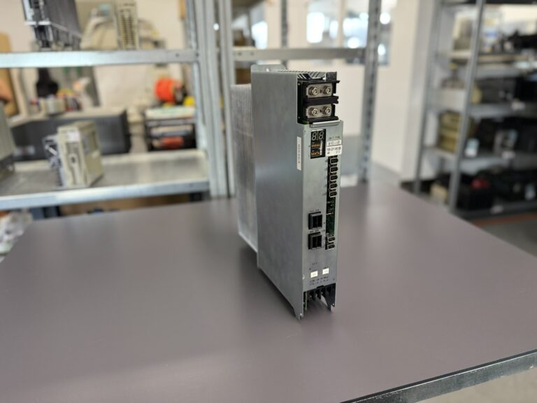 Okuma MIV01-1-B1 or 1006-2211 Servo Drive Unit Hauptbild