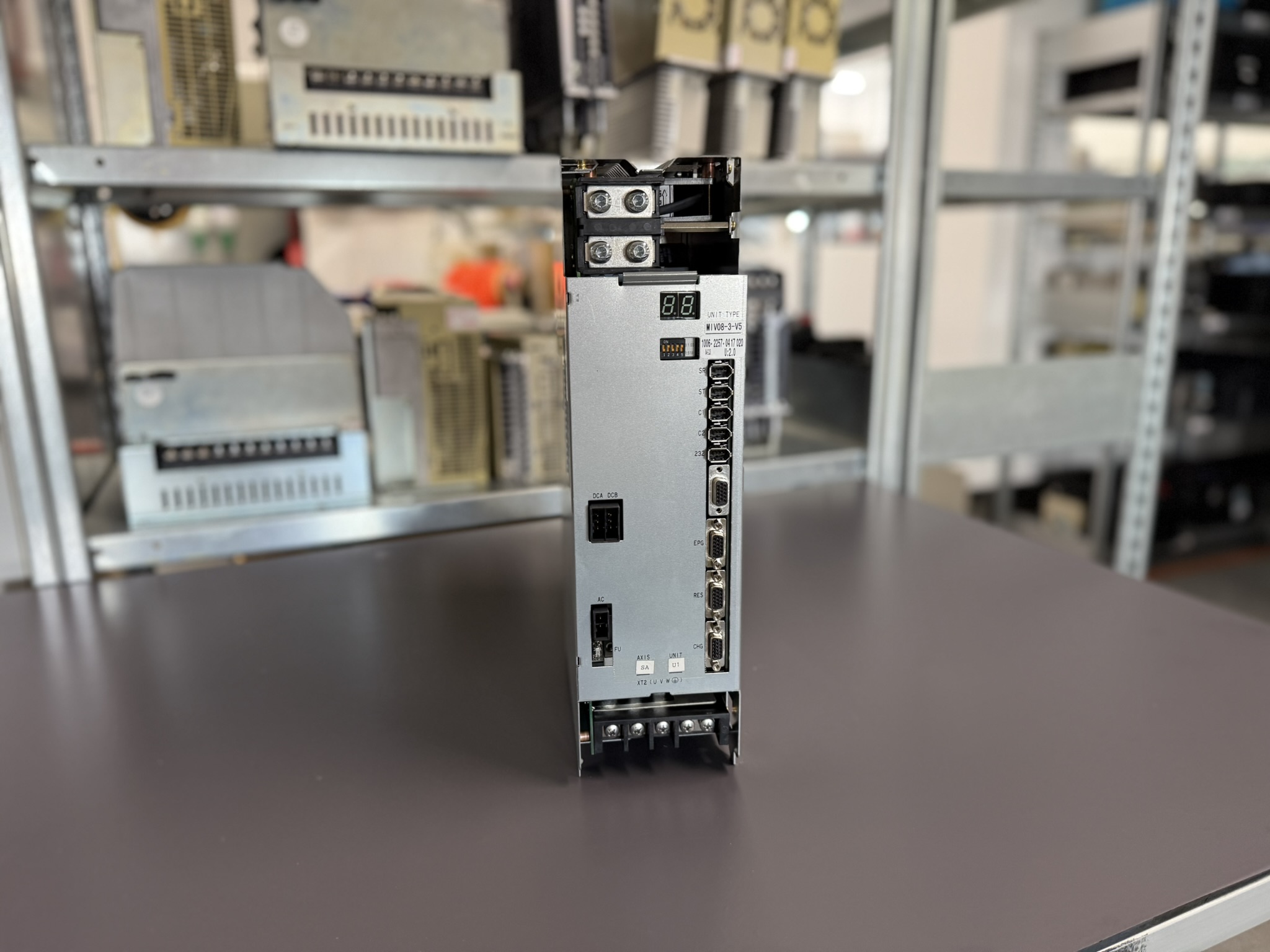 Okuma MIV08-3-V5 1006-2257 Spindle Drive Unit Frontansicht