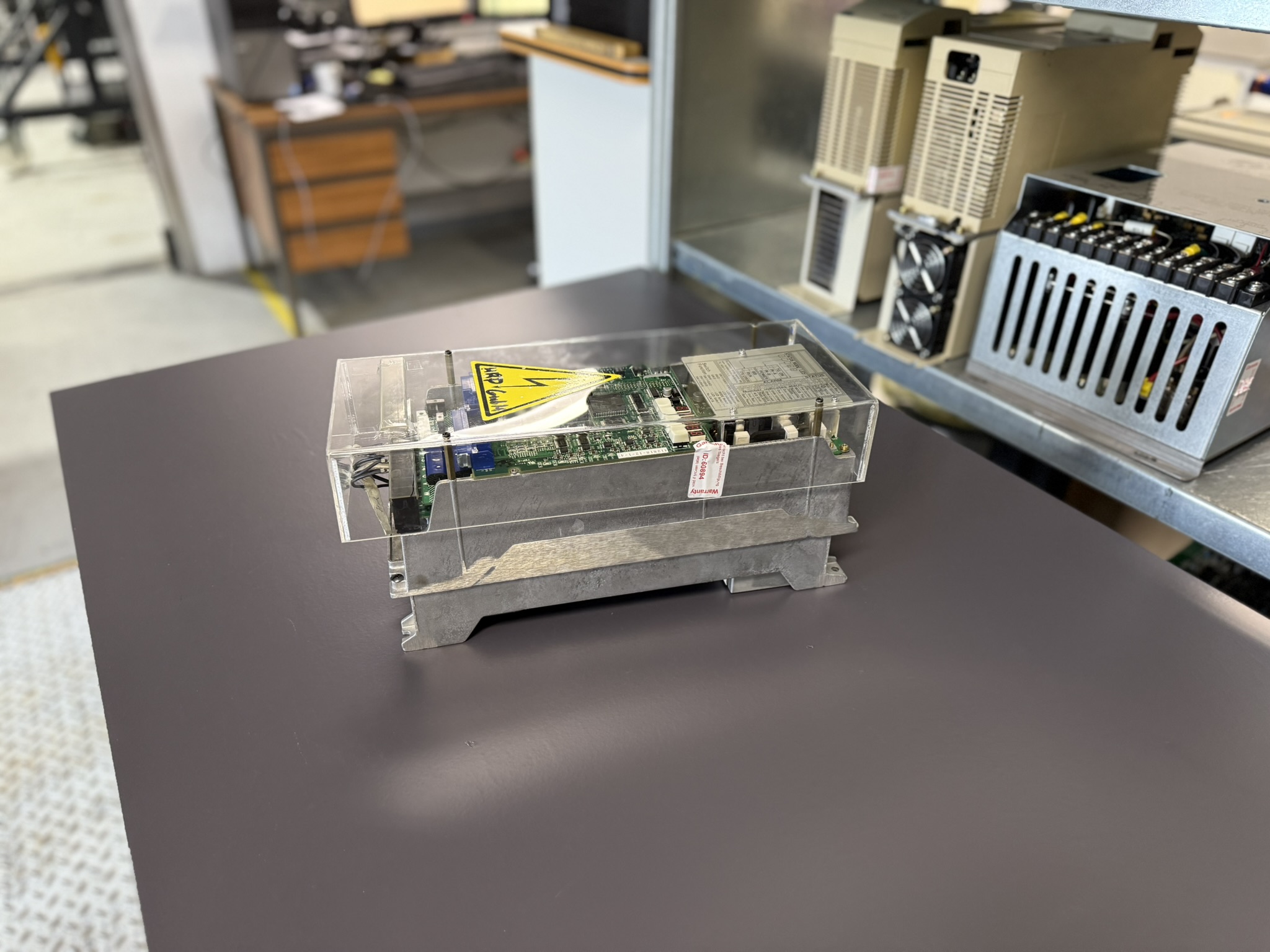Yaskawa CACR-SR20BE12G-E Servopack seite 2