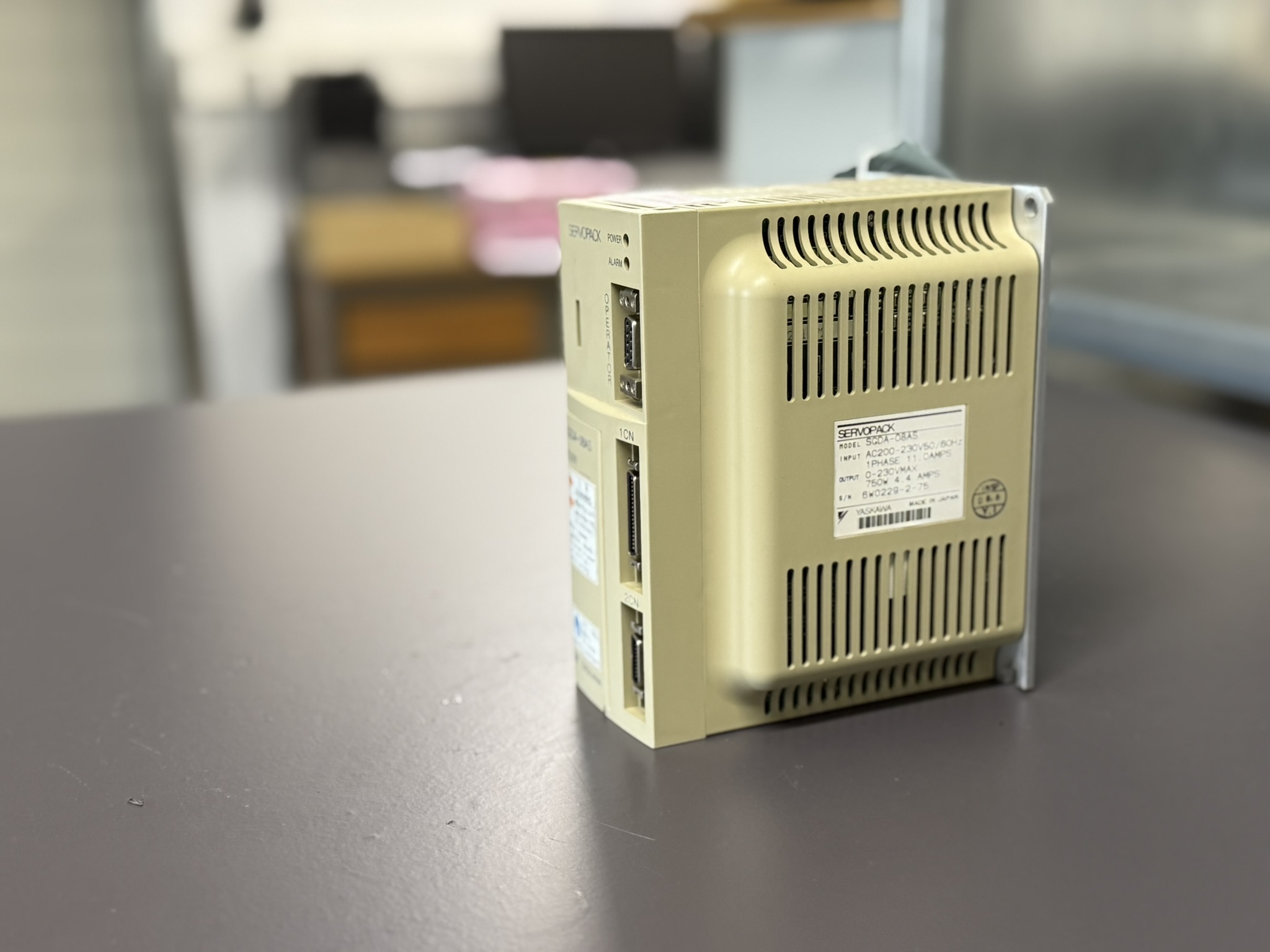 Yaskawa SGDA-08AS AC Servopack seite