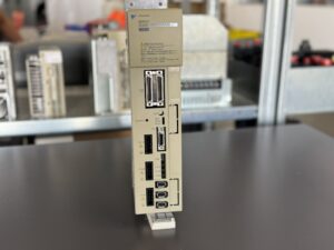 Yaskawa SGDK-050505AEA-V AC Servopack front