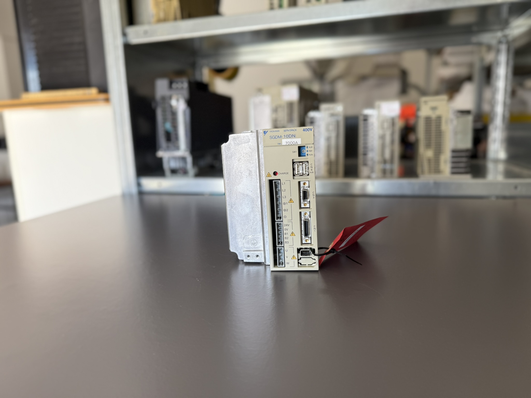 Yaskawa SGDM-10DN AC Servopack Front