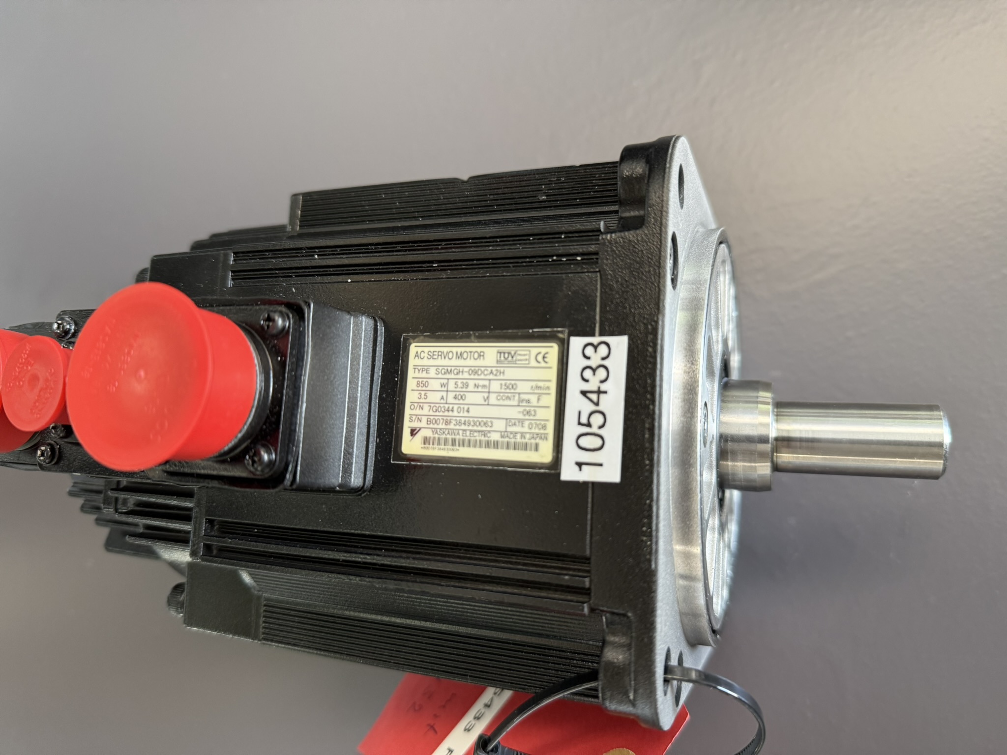 Yaskawa SGMGH-09DCA2H AC Servo Motor Typenschild