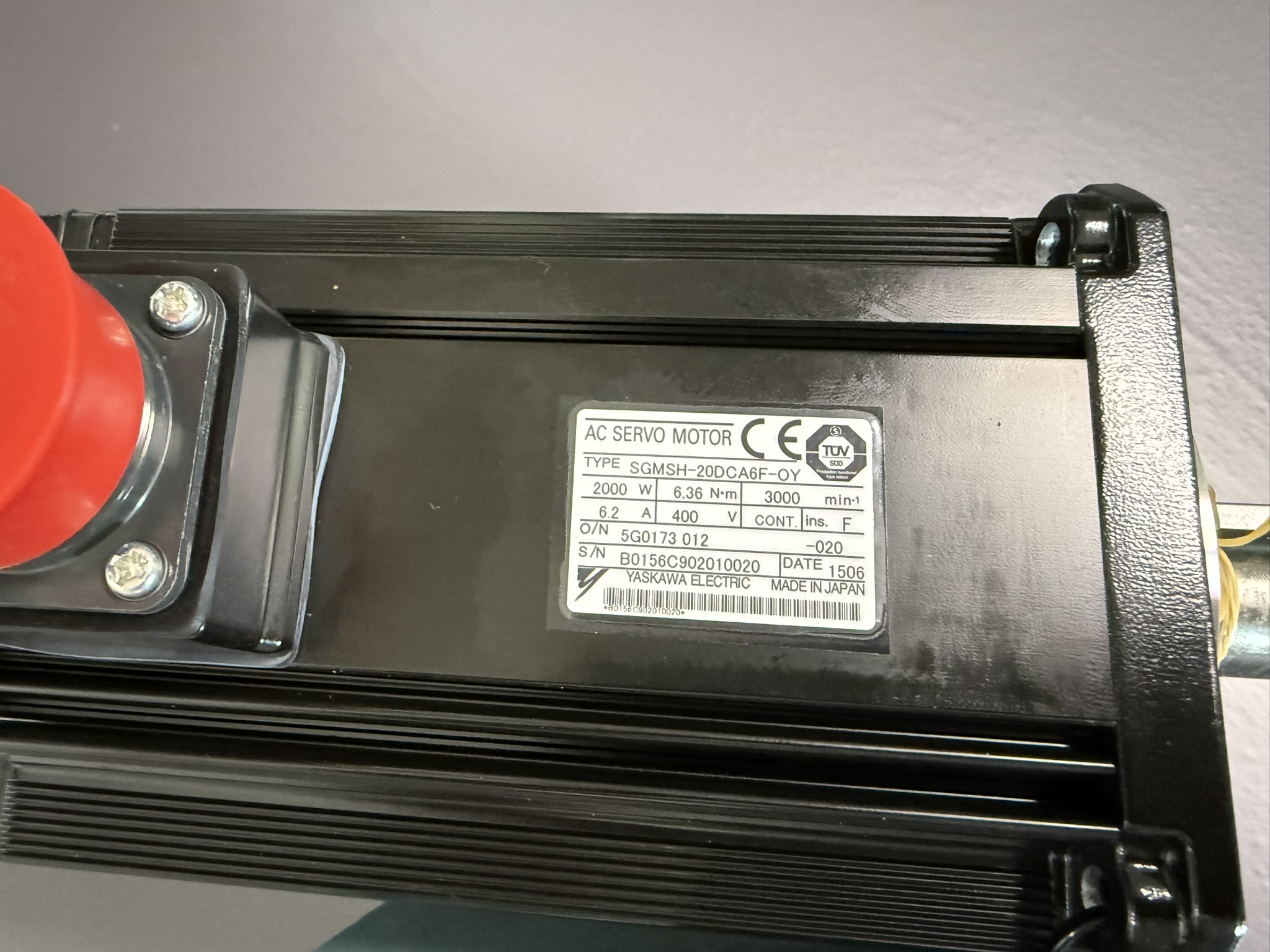 Yaskawa SGMSH-20DCA6F-OY AC Servo Motor Typenschild
